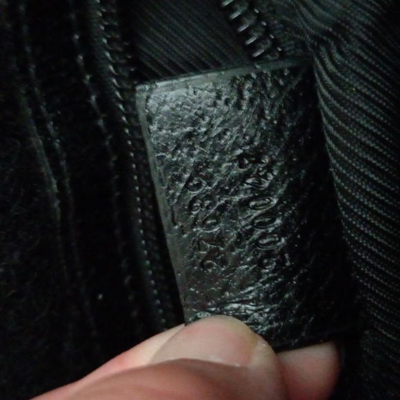 Authentic Gucci GG Monogram Supreme Messenger Crossbody Bag - Picture 8 of 8